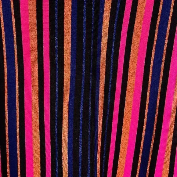 Bar III NWT Women’s Multicolor Striped Metallic Sleeves Top XL‎ - Picture 4 of 6